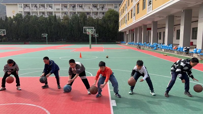 技能培训代理如何精准拓客：策略与技巧解析
